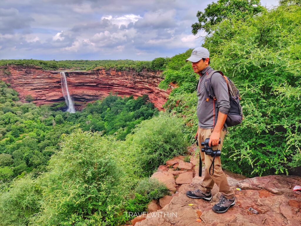 damoh-waterfall-guided-tour-travelwith