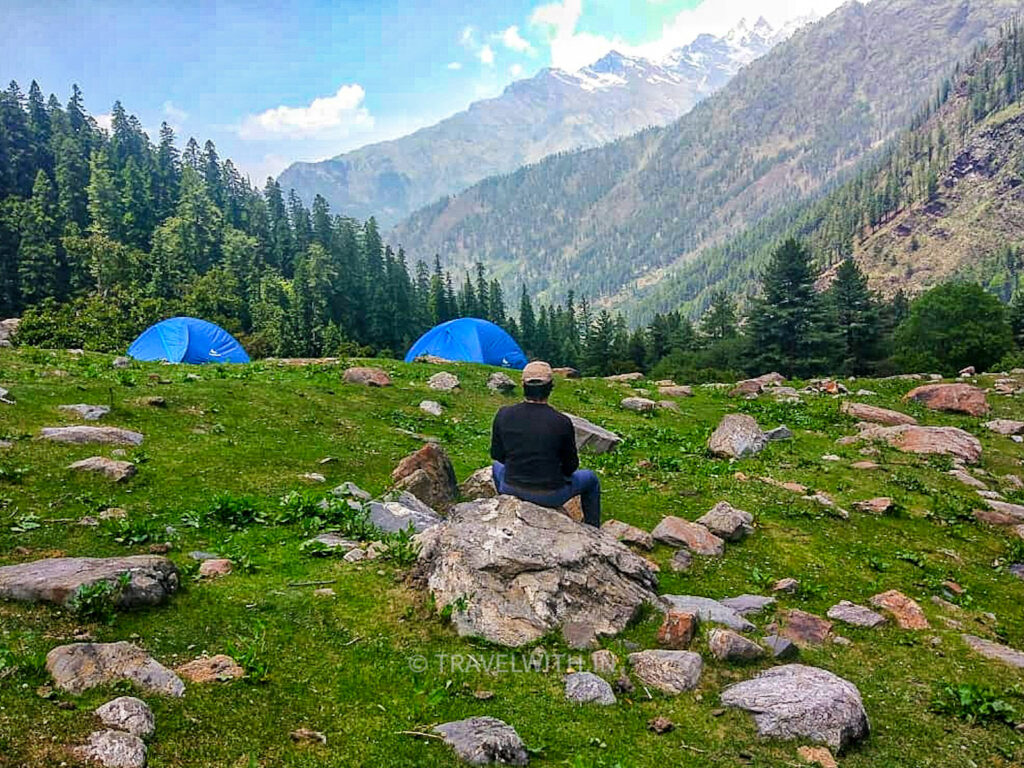 parvati-valley-kheerganga-trek-travelwith