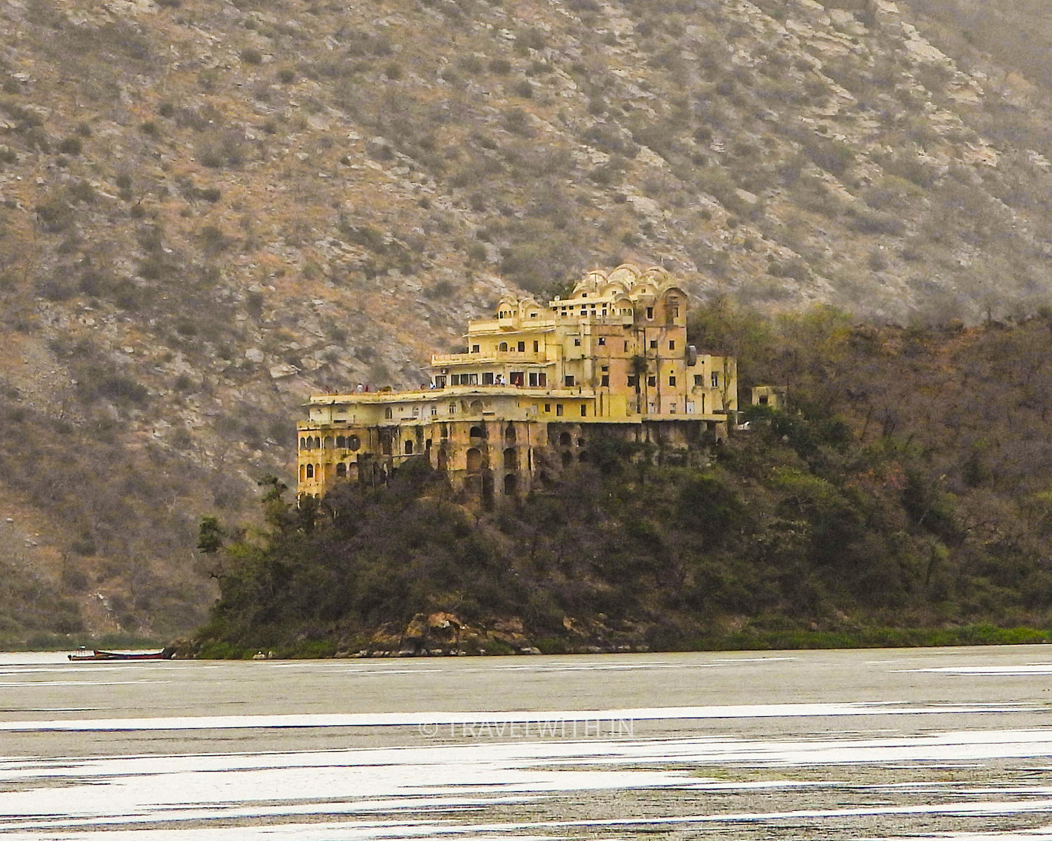 siliserh-lake-palace-alwar-travelwith.in