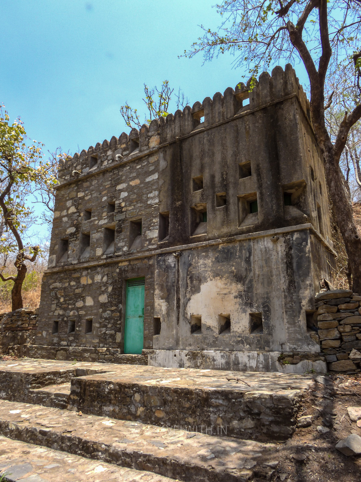 kumbhalgarh-wildlife-sanctuary-water-hole-census-travelwith